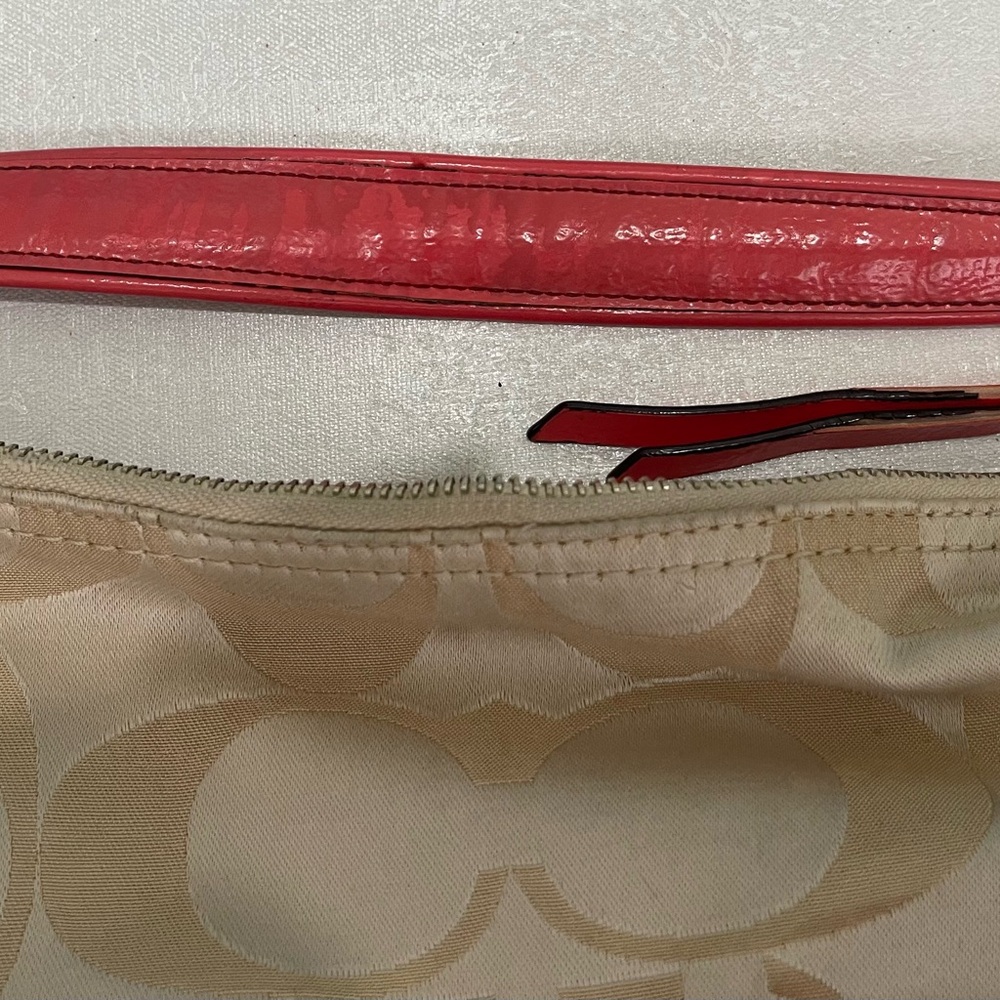 Coach Poppy Coral/Cream crossbody shoulder bag - Picture 9 of 13